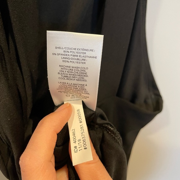 Express *BLACK* Mock Neck Tank EUC - Picture 9 of 10